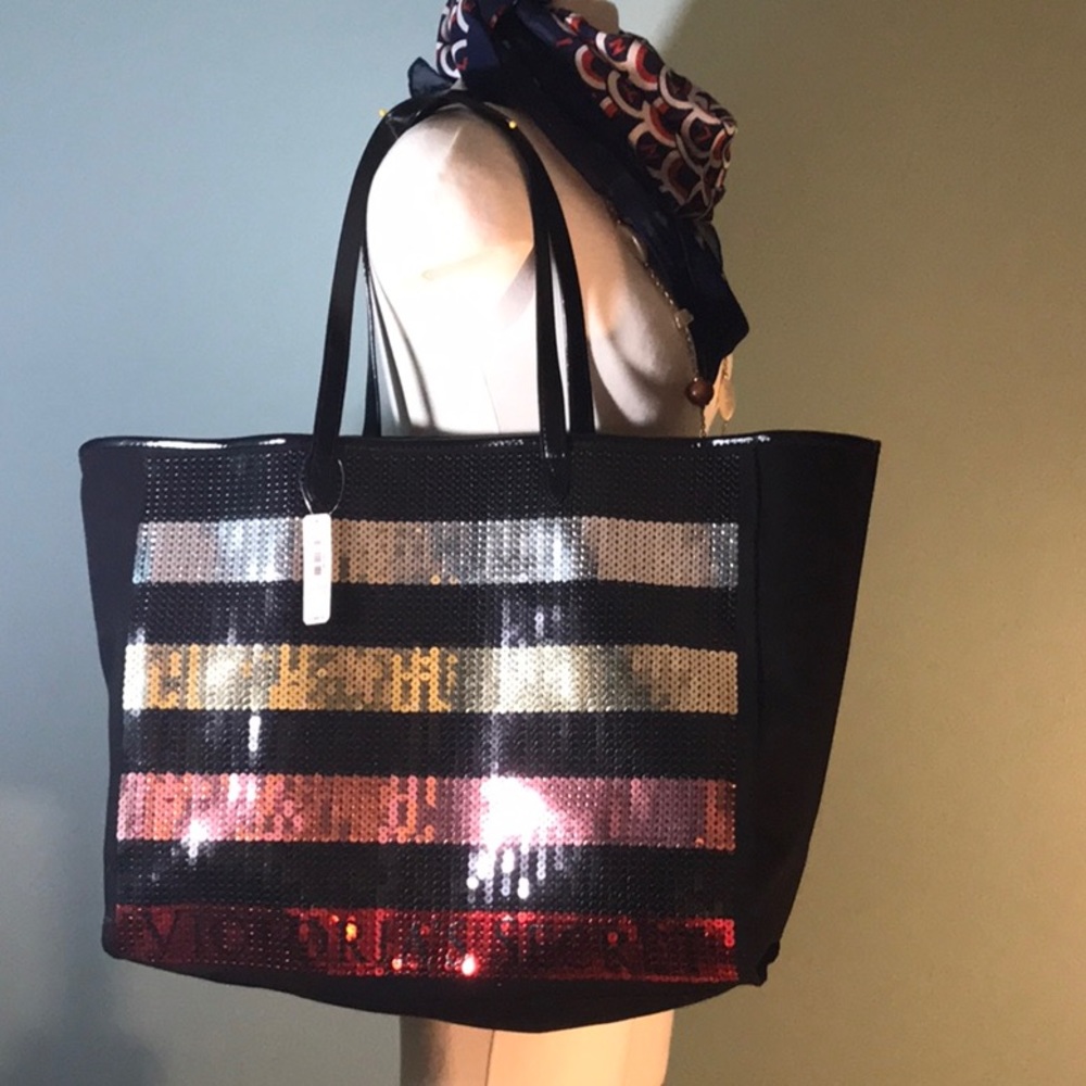 Victoria Secret Tote Set of 2 NWT
